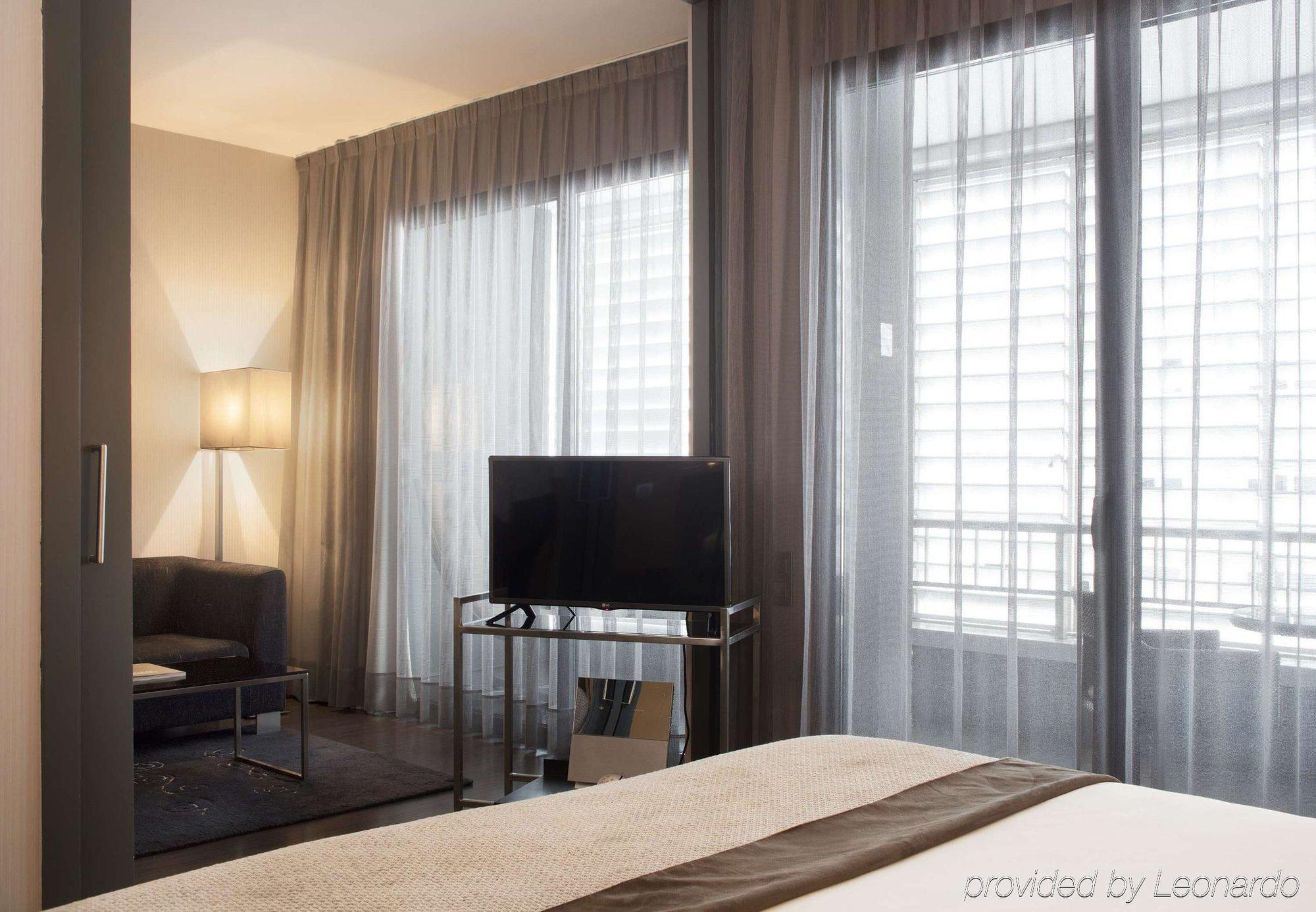 Ac Hotel Victoria Suites By Marriott Барселона Екстериор снимка